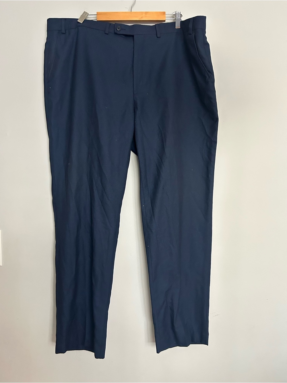 Van Heusen Men’s Blue Dress Pants Classic Fit Flat Front Straight Twill W46x32